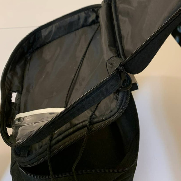 Collectible Portable AUDIOVOX 8" LCD Monitor & DVD Player D1812 & more UNTESTED - Picture 16 of 16